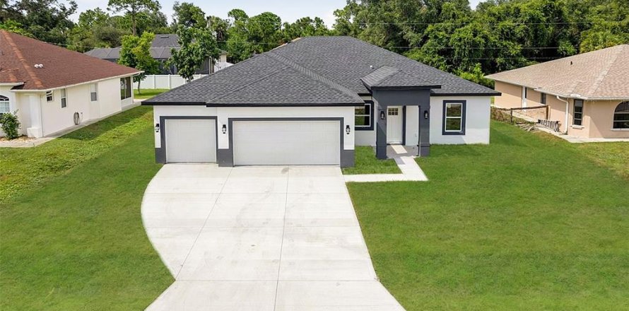 Casa en North Port, Florida 4 dormitorios, 195.09 m2 № 2313091