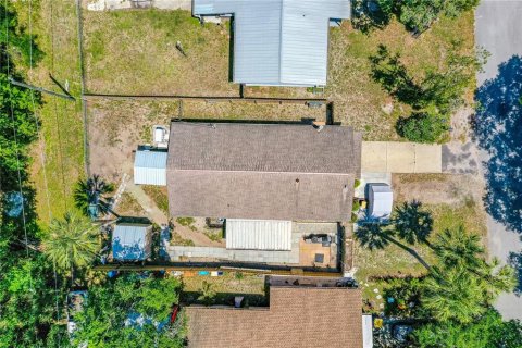 House in Edgewater, Florida 3 bedrooms, 124.4 sq.m. № 1735462 - photo 25