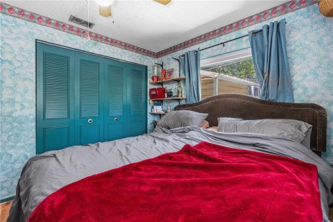 House in Edgewater, Florida 3 bedrooms, 124.4 sq.m. № 1735462 - photo 8