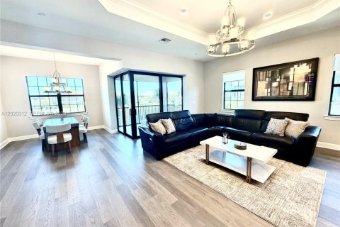 Touwnhouse à louer à Naples, Floride: 3 chambres, 222.32 m2 № 2153653 - photo 9