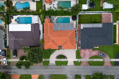 Купить виллу или дом в Майами, Флорида 4 спальни, 238.39м2, № 2357782 - фото 22