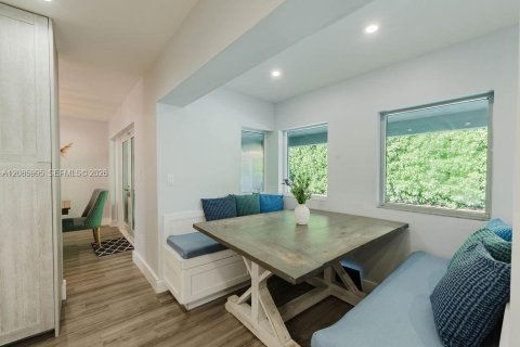 Купить виллу или дом в Майами, Флорида 4 спальни, 238.39м2, № 2357782 - фото 8
