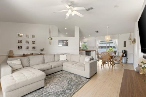Casa en venta en Venice, Florida, 3 dormitorios, 118.91 m2 № 1735344 - foto 5