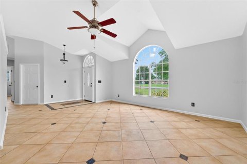 House in Eustis, Florida 3 bedrooms, 194.82 sq.m. № 1769947 - photo 8
