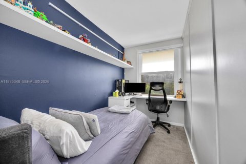 Купить кондоминиум в Ки-Бискейн, Флорида 2 спальни, 117.06м2, № 2054879 - фото 26