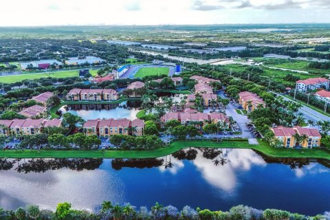 Condominio en venta en Miramar, Florida, 1 dormitorio, 67.82 m2 № 2034479 - foto 30