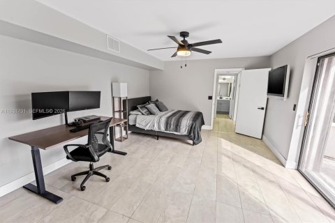 Townhouse in Davie, Florida 3 bedrooms, 153.66 sq.m. № 1995030 - photo 19