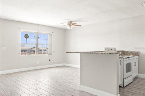 Copropriété à louer à Tampa, Floride: 1 chambre, 70.61 m2 № 2416956 - photo 9