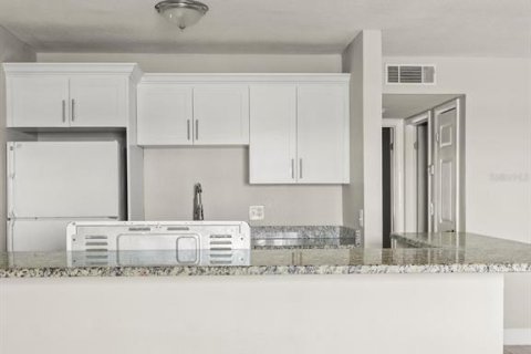 Copropriété à louer à Tampa, Floride: 1 chambre, 70.61 m2 № 2416956 - photo 19