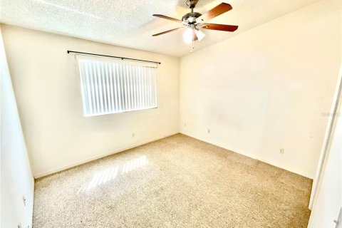 Townhouse in Largo, Florida 3 bedrooms, 135.73 sq.m. № 1900642 - photo 30
