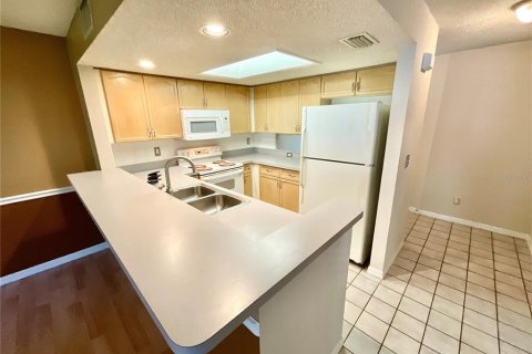 Townhouse in Largo, Florida 3 bedrooms, 135.73 sq.m. № 1900642 - photo 5