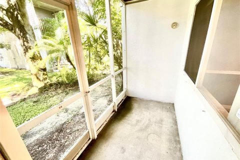 Townhouse in Largo, Florida 3 bedrooms, 135.73 sq.m. № 1900642 - photo 12