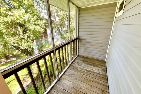 Townhouse in Largo, Florida 3 bedrooms, 135.73 sq.m. № 1900642 - photo 23