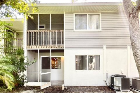 Townhouse in Largo, Florida 3 bedrooms, 135.73 sq.m. № 1900642 - photo 14