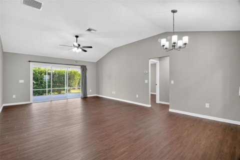 Villa ou maison à vendre à The Villages, Floride: 3 chambres, 140.47 m2 № 1914812 - photo 6