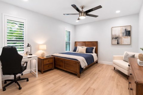 Купить виллу или дом в Пальметто-Бей, Флорида 4 спальни, 229.65м2, № 2049712 - фото 18