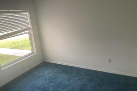 Villa ou maison à vendre à St. Lucie, Floride: 2 chambres, 131.92 m2 № 2245836 - photo 30