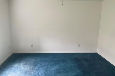 Villa ou maison à vendre à St. Lucie, Floride: 2 chambres, 131.92 m2 № 2245836 - photo 27