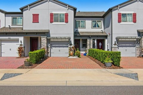 Townhouse in Sanford, Florida 3 bedrooms, 155.7 sq.m. № 2096140 - photo 2