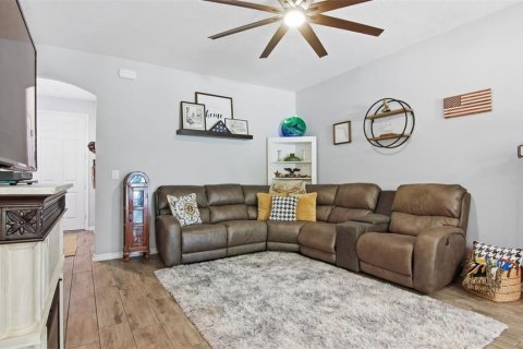 Townhouse in Sanford, Florida 3 bedrooms, 155.7 sq.m. № 2096140 - photo 5