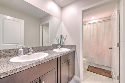 Casa en alquiler en Riverview, Florida, 5 dormitorios, 205.78 m2 № 1913965 - foto 26