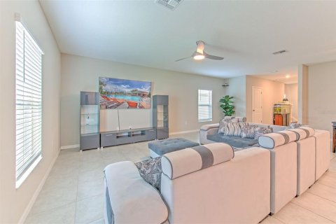 Casa en alquiler en Riverview, Florida, 5 dormitorios, 205.78 m2 № 1913965 - foto 14