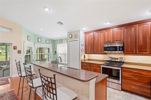 House in Spring Hill, Florida 3 bedrooms, 183.11 sq.m. № 1687530 - photo 11