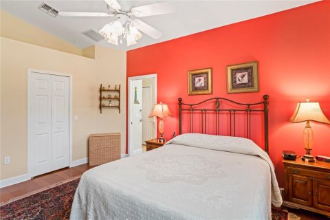 House in Spring Hill, Florida 3 bedrooms, 183.11 sq.m. № 1687530 - photo 25