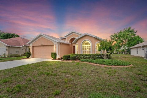 House in Spring Hill, Florida 3 bedrooms, 183.11 sq.m. № 1687530 - photo 3