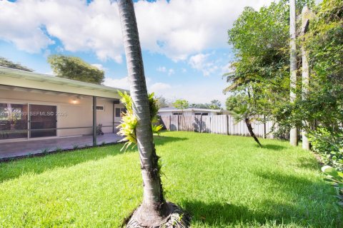 Adosado en alquiler en Pinecrest, Florida, 2 dormitorios, 120.59 m2 № 2030966 - foto 12