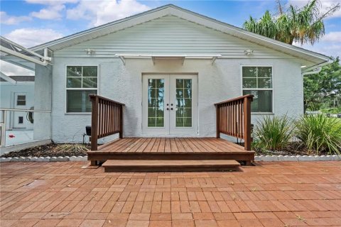 House in Lutz, Florida 3 bedrooms, 162.02 sq.m. № 1808271 - photo 26