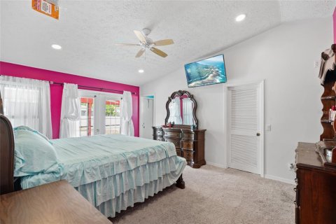 House in Saint Lucie, Florida 3 bedrooms, 134.34 sq.m. № 1827069 - photo 19