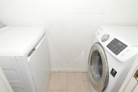 Copropriété à louer à Saint Petersburg, Floride: 2 chambres, 95.5 m2 № 2431674 - photo 10