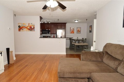 Copropriété à louer à Saint Petersburg, Floride: 2 chambres, 95.5 m2 № 2431674 - photo 6