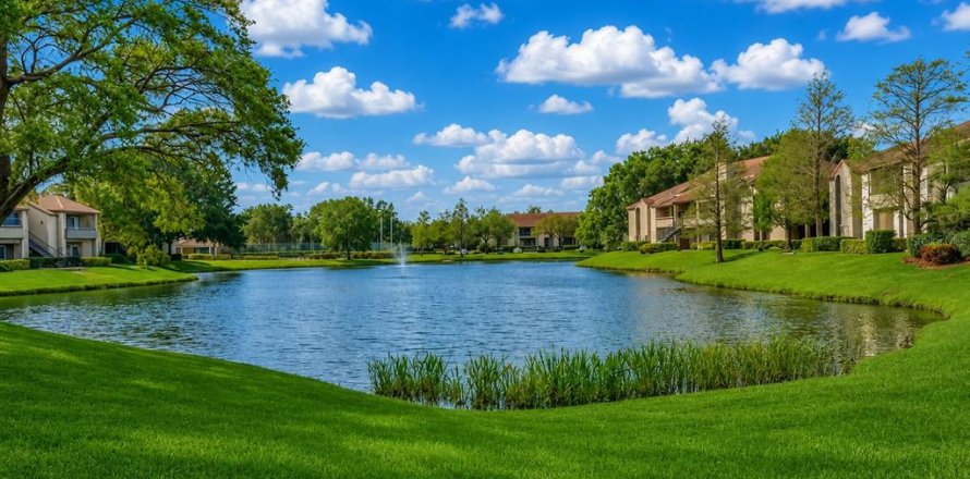 Condo à Saint Petersburg, Floride, 2 chambres  № 2431674