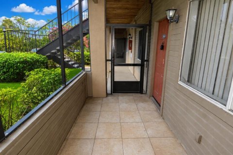 Copropriété à louer à Saint Petersburg, Floride: 2 chambres, 95.5 m2 № 2431674 - photo 5
