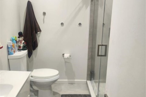 Condominio en venta en Lauderhill, Florida, 2 dormitorios, 94.39 m2 № 2192934 - foto 3