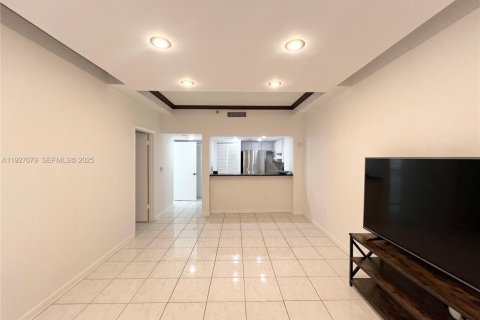 Condo in Miami, Florida, 1 bedroom  № 1985979