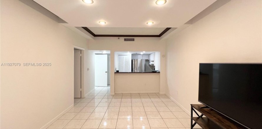 Condo in Miami, Florida, 1 bedroom  № 1985979