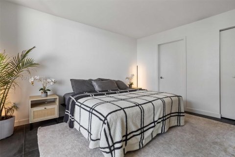 Condominio en venta en Miami, Florida, 2 dormitorios, 95.69 m2 № 2076932 - foto 20