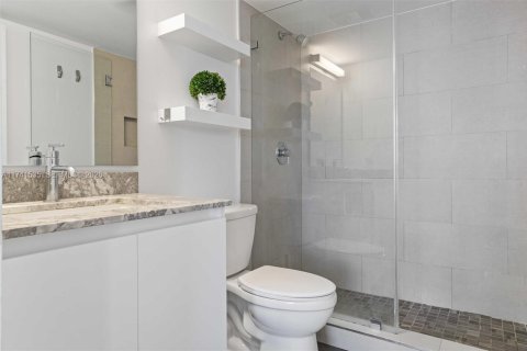 Condominio en venta en Miami, Florida, 2 dormitorios, 95.69 m2 № 2076932 - foto 22