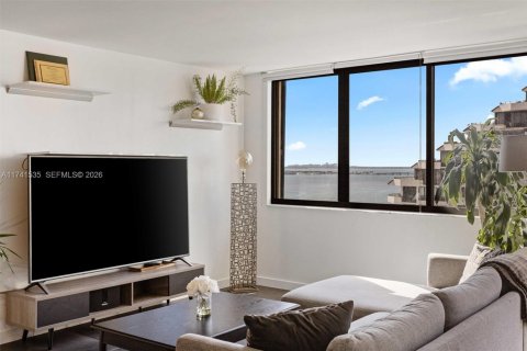 Condominio en venta en Miami, Florida, 2 dormitorios, 95.69 m2 № 2076932 - foto 3