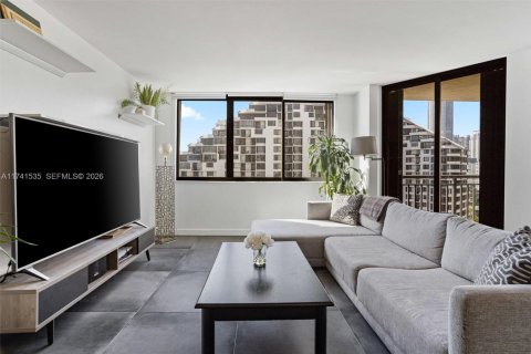 Condominio en venta en Miami, Florida, 2 dormitorios, 95.69 m2 № 2076932 - foto 12