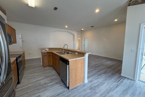 Casa en alquiler en Poinciana, Florida, 4 dormitorios, 166.2 m2 № 1900851 - foto 16