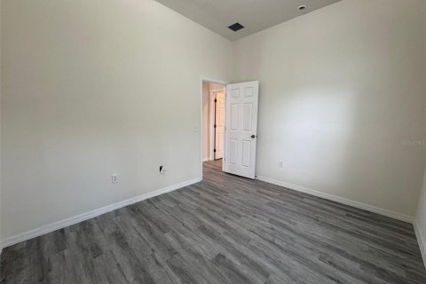 Casa en alquiler en Poinciana, Florida, 4 dormitorios, 166.2 m2 № 1900851 - foto 11