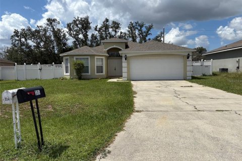 Casa en alquiler en Poinciana, Florida, 4 dormitorios, 166.2 m2 № 1900851 - foto 1
