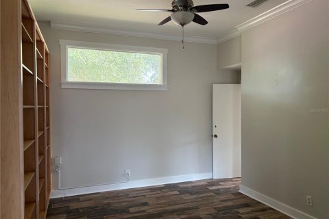 Villa ou maison à louer à Sarasota, Floride: 3 chambres, 131.18 m2 № 2412640 - photo 7