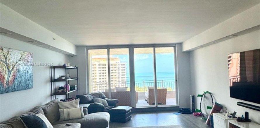 Condominio en Key Biscayne, Florida, 3 dormitorios  № 1741592