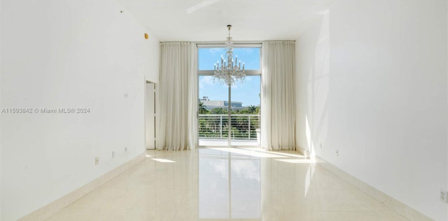 Condo à Miami Beach, Floride, 1 chambre № 1738928