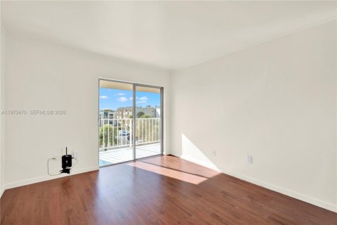Copropriété à vendre à Miami, Floride: 1 chambre, 66.43 m2 № 2031503 - photo 13